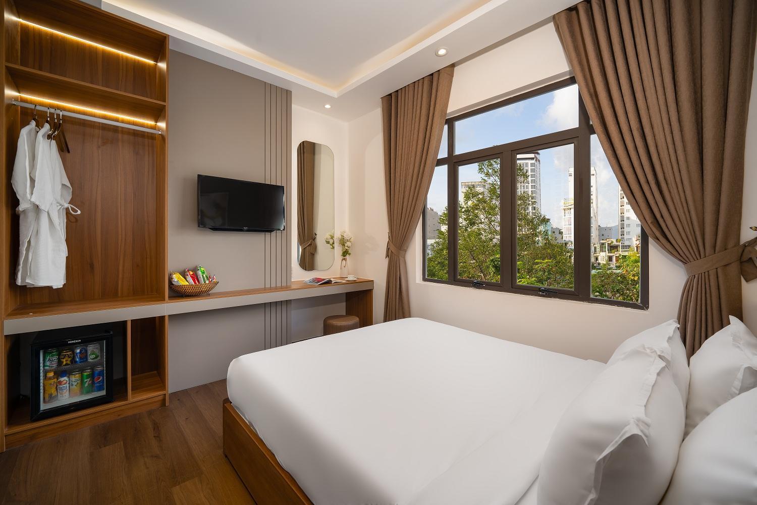 Duong Gia Hotel Dn By - Bay Luxury 岘港 外观 照片